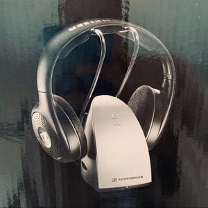 Wireless HDR 120 Headphones Rage 330 Ft Sennheiser